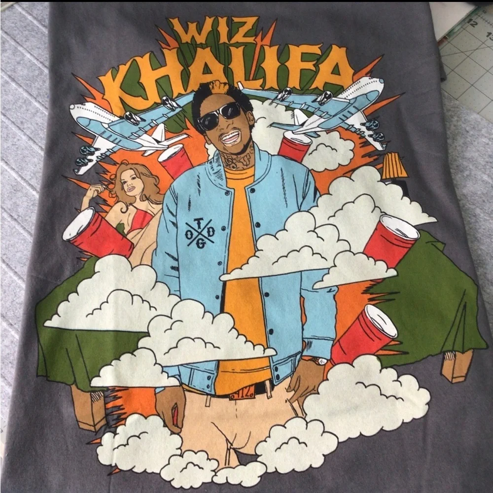 Wiz khalifa Gildan Tshirt - Picture 2 of 5